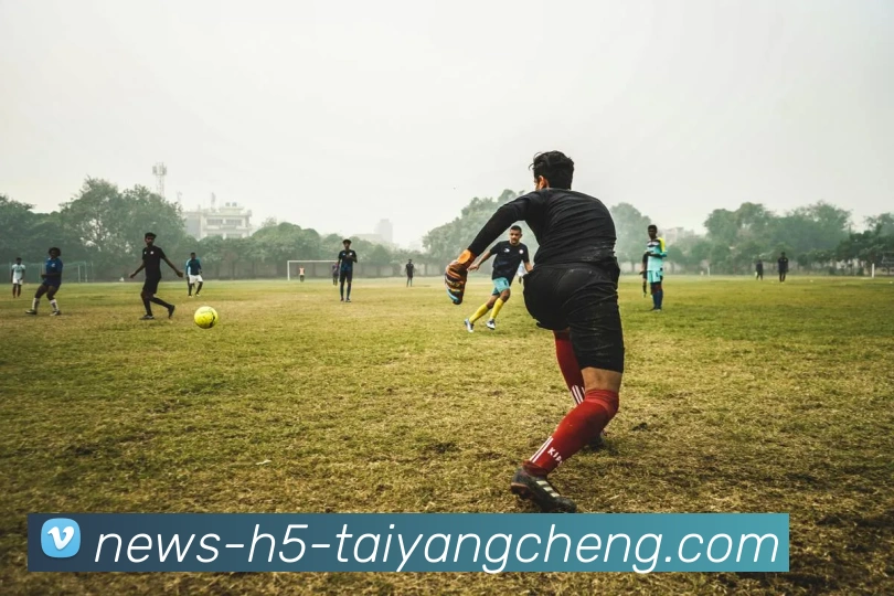 金球奖与足球先生之争谁能打破姆巴佩和哈兰德的无冠纪录