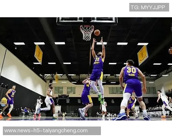 沃特森全能表现助力球队胜利13投7中斩获24分7篮板4助攻2盖帽